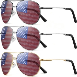Eiuizah Polarized Aviator Sunglasses for Men Women UV400 Driving Shades(Grey/Gold/Silver)